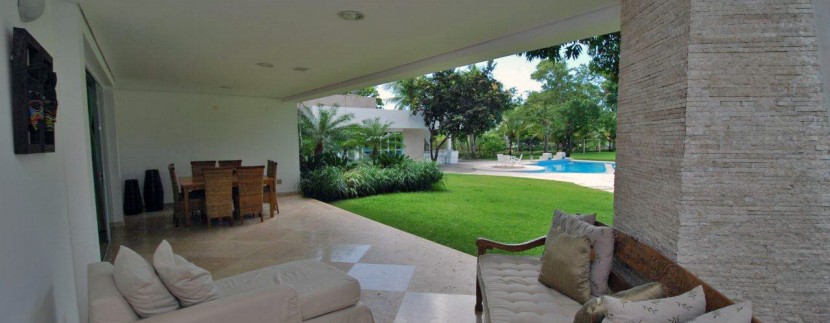 Espetacular-mansao-a-venda-no-Encontro-das-Aguas-10