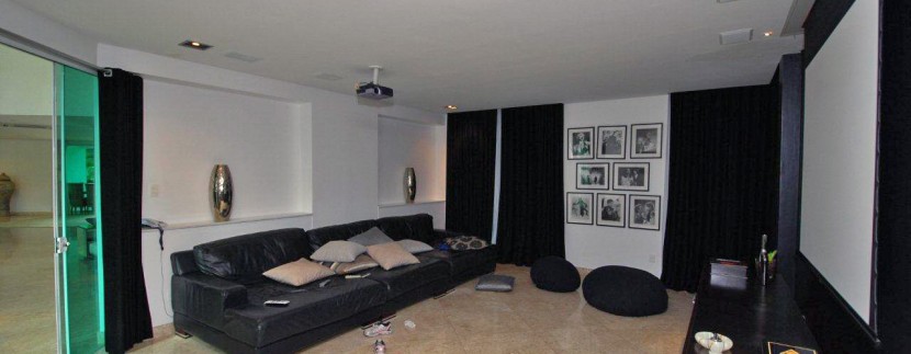 Espetacular-mansao-a-venda-no-Encontro-das-Aguas-4