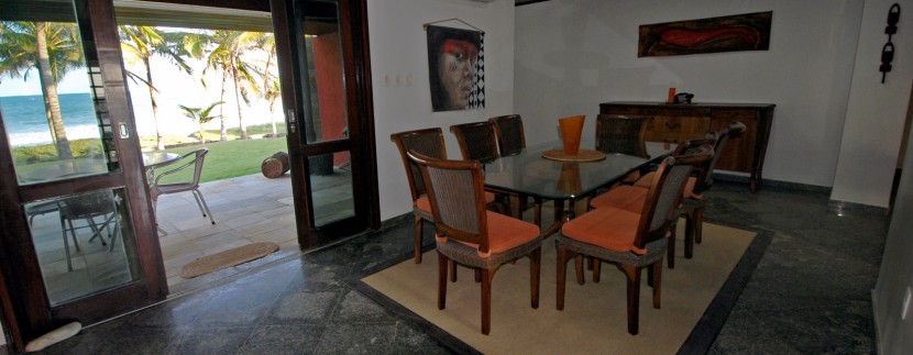 Mansao-a-venda-em-Interlagos-de-frente-para-praia- (25)