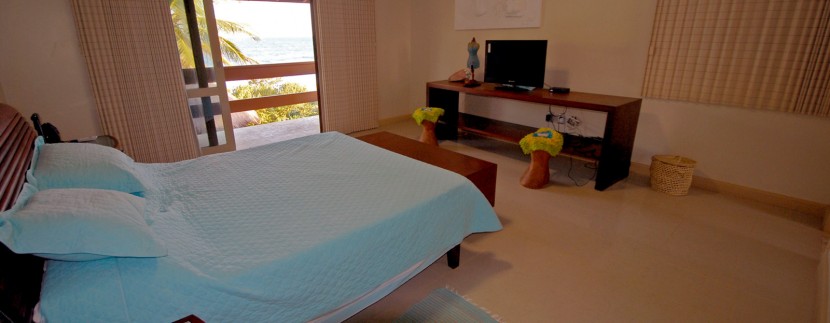 Mansao-a-venda-em-Interlagos-de-frente-para-praia- (36)