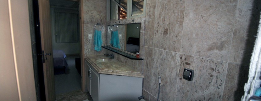 Mansao-a-venda-em-Interlagos-de-frente-para-praia- (37)