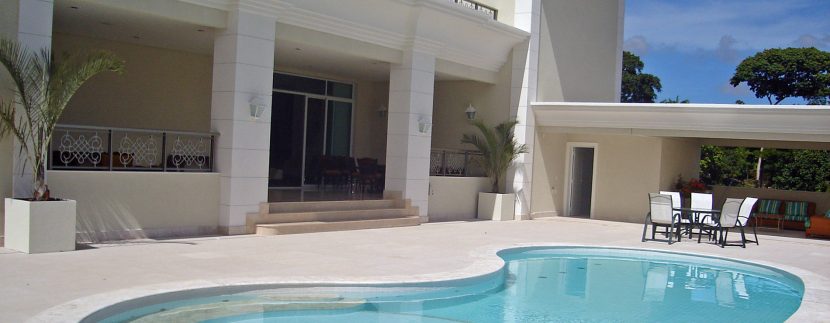 lussuosa-villa-neoclassica-in-vendita-a-encontro-das-aguas-23