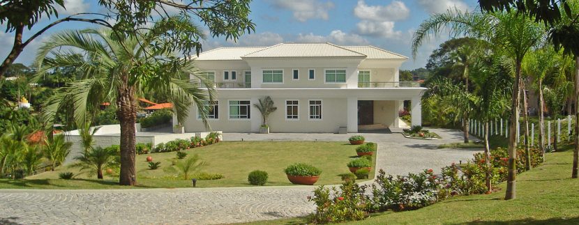 luxuosa-mansao-neoclassico-a-venda-no-encontro-das-aguas-25