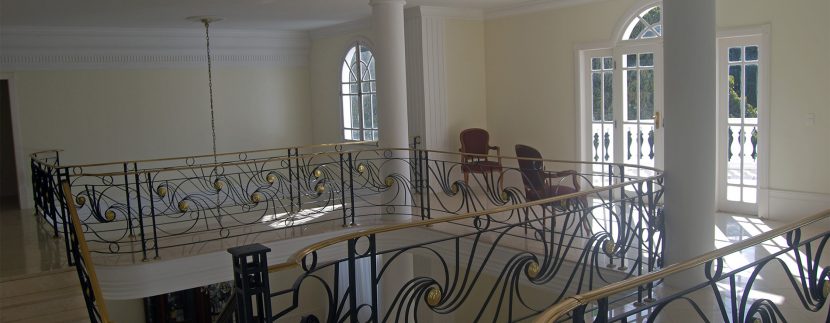 otima-mansao-neoclassica-a-venda-no-encontro-das-aguas-11