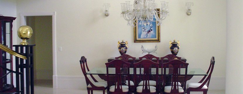 otima-mansao-neoclassica-a-venda-no-encontro-das-aguas-2