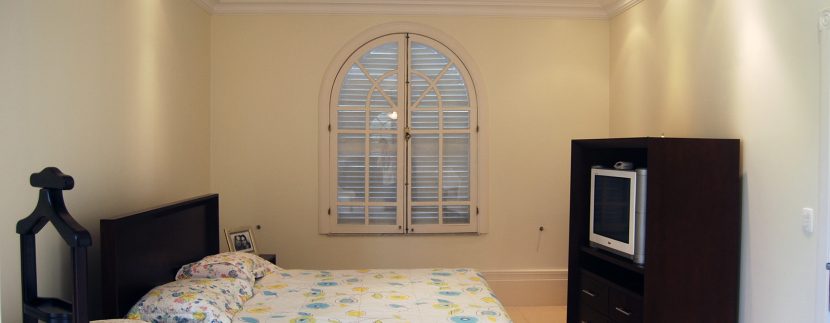 otima-mansao-neoclassica-a-venda-no-encontro-das-aguas-8