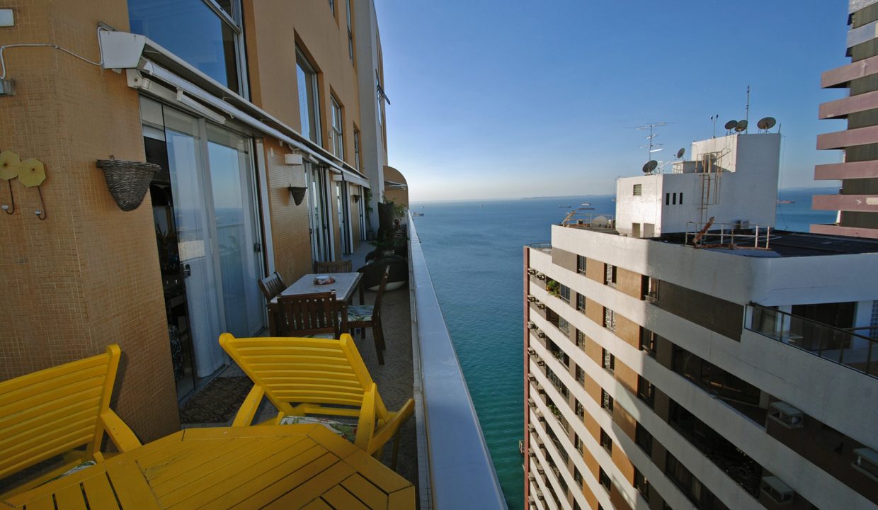 cobertura-de-luxo-com-vista-para-a-baia-a-venda-em-vitoria-13
