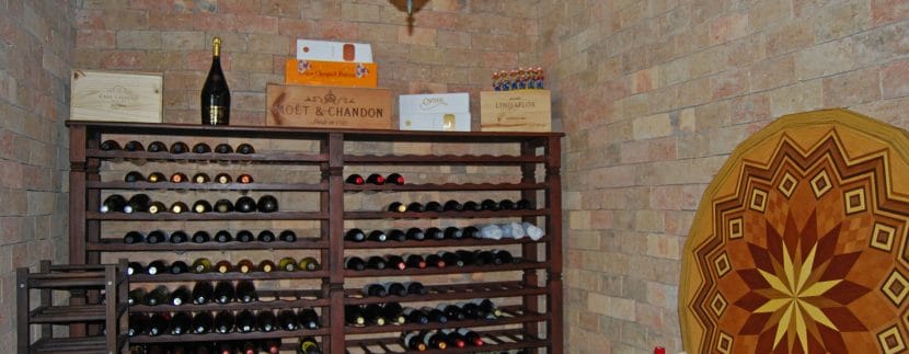 mansao-em-frente-a-lagoa-a-venda-no-Encontro-das-Aguas-34 (16)