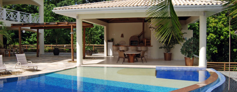 mansao-em-frente-a-lagoa-a-venda-no-Encontro-das-Aguas-34 (4)