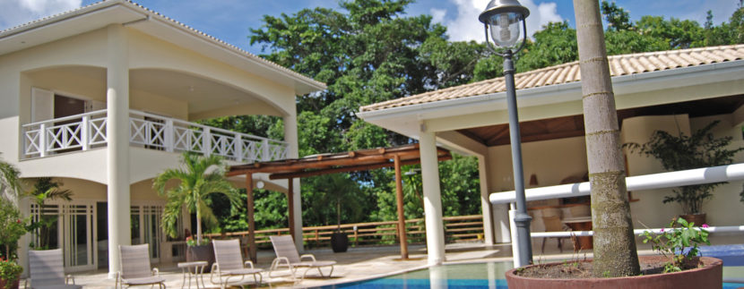 mansao-em-frente-a-lagoa-a-venda-no-Encontro-das-Aguas-34 (5)