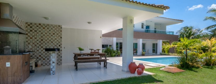 Oportunidade Mansão à venda no condomínio Encontro das Águas-3