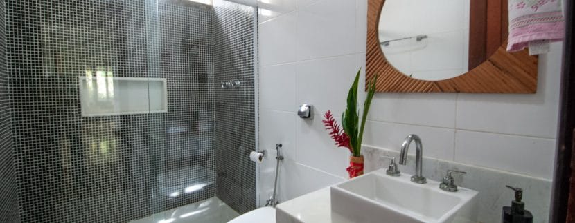 Casa espaçosa a venda Encontro das Águas (15)