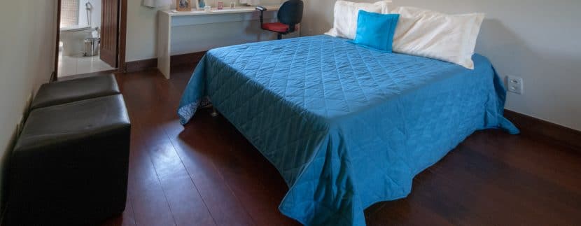 Casa espaçosa a venda Encontro das Águas (16)