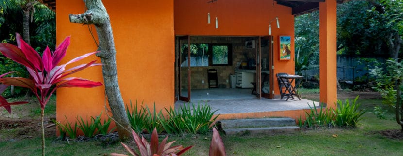 Casa espaçosa a venda Encontro das Águas (32)