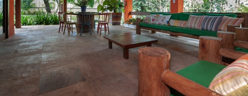 Casa espaçosa a venda Encontro das Águas (6)