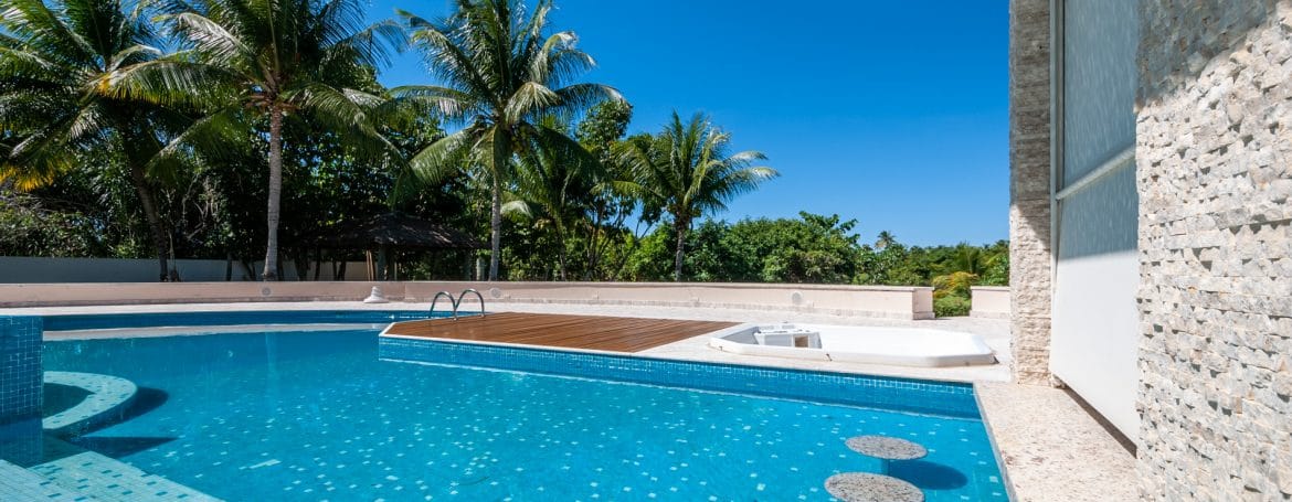 Casa de luxo elegante a venda no condomínio Busca Vida _-23