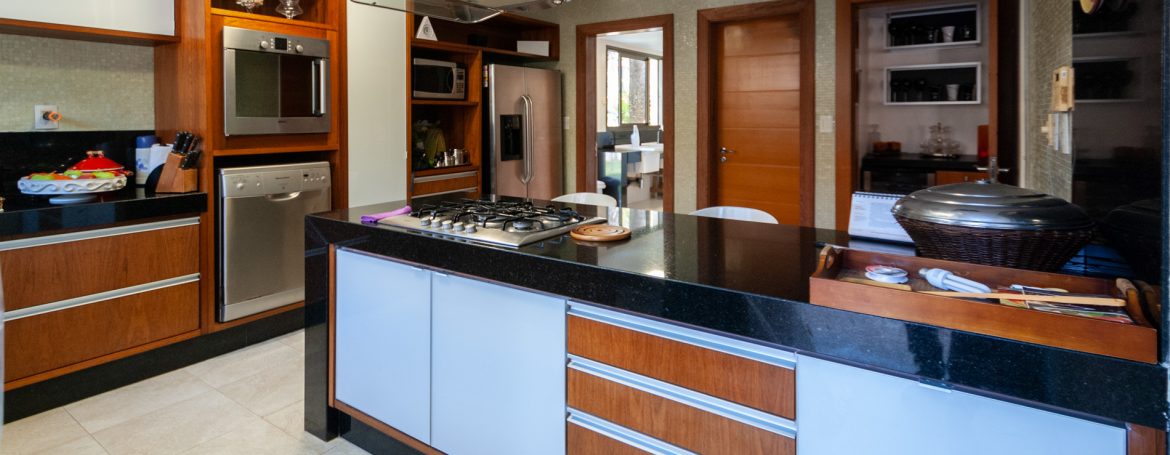 Casa de luxo elegante a venda no condomínio Busca Vida _-30