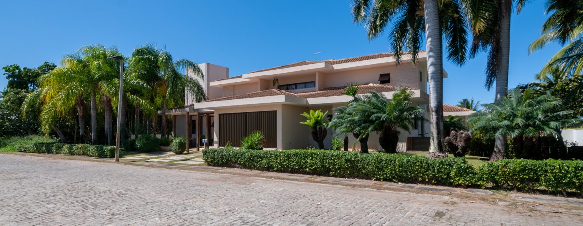 Casa de luxo elegante a venda no condomínio Busca Vida _-42