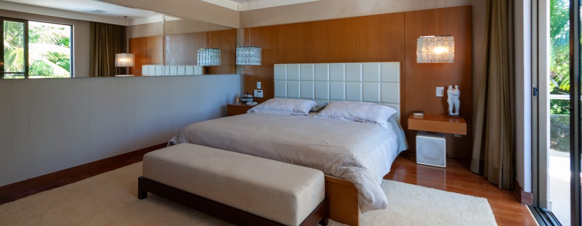 Casa de luxo elegante a venda no condomínio Busca Vida _-59