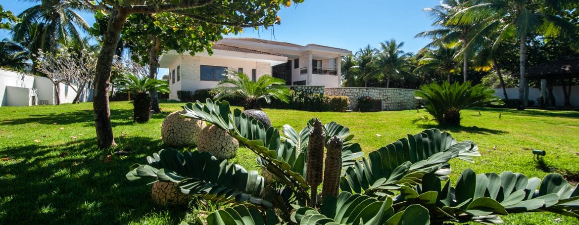 Casa de luxo elegante a venda no condomínio Busca Vida _-7