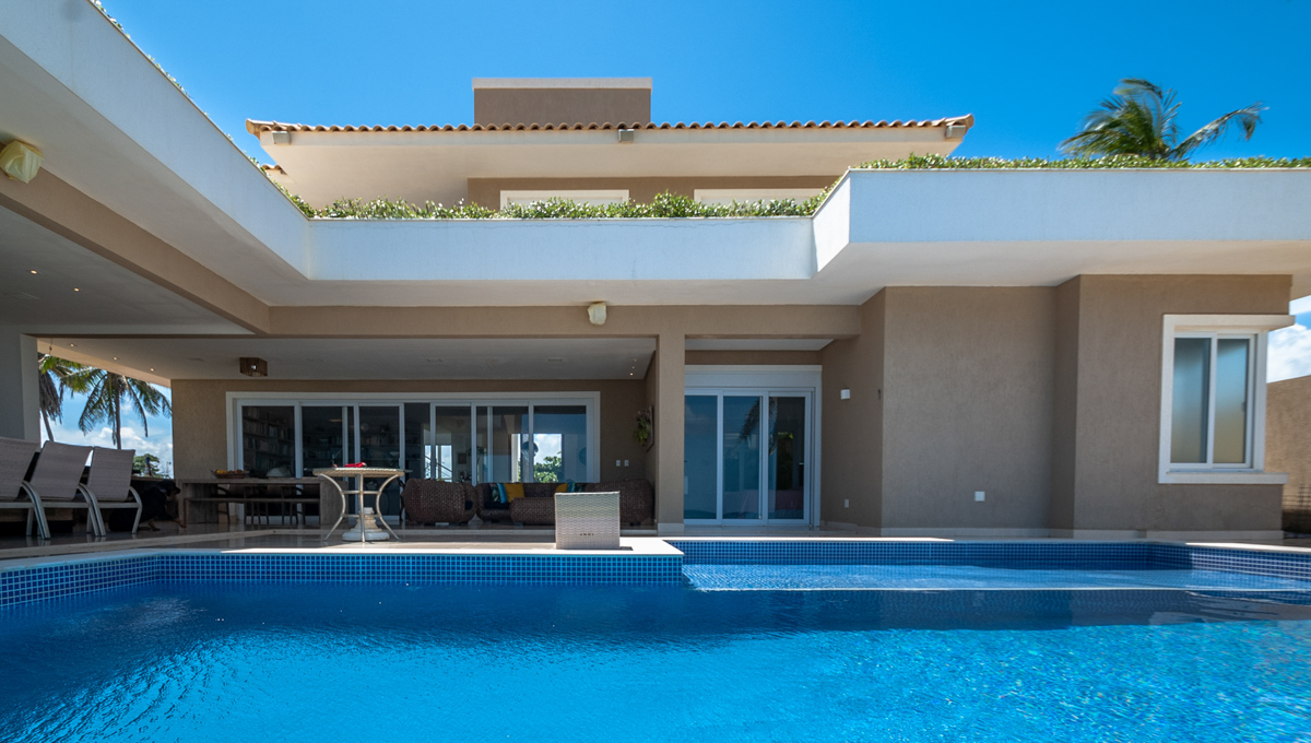 Excelente casa de lujo frente al mar en Jacuípe