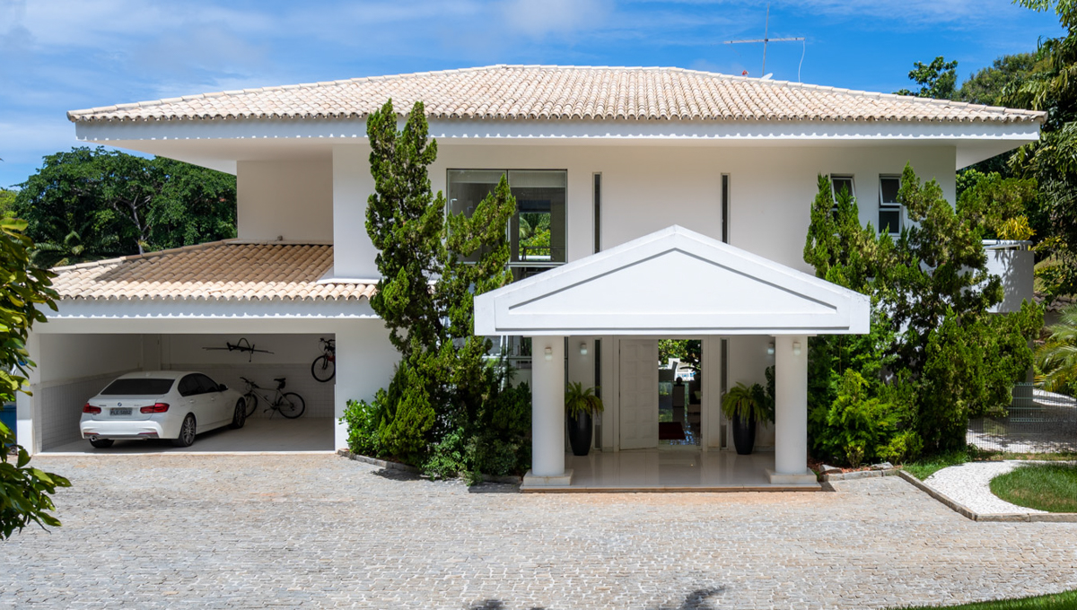Mansão clássica de luxo a venda no Encontro das Águas