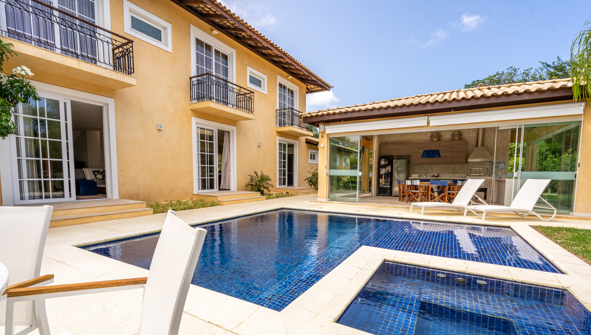 Luxury home for sale Quinta da Lagoa in Itacimirim