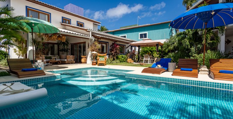 Spectacular, super decorated house for sale in Itapuã