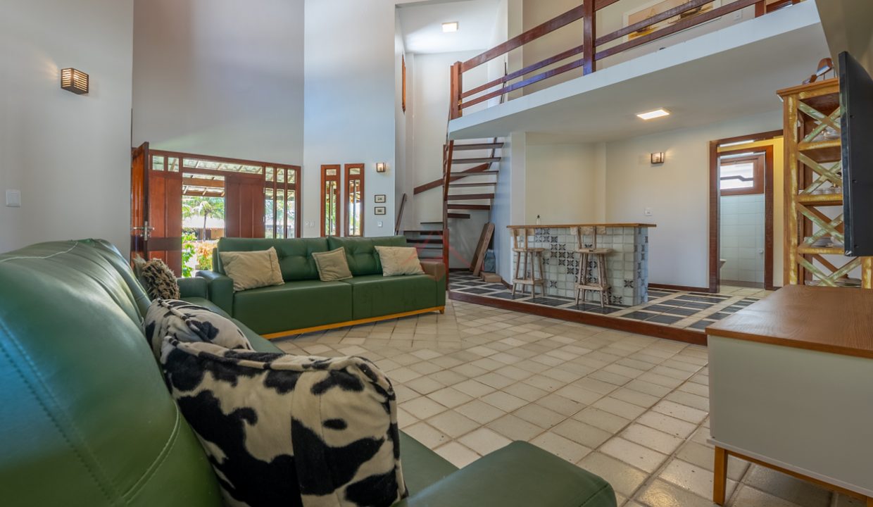 Casa com piscina a 50 m da praia de Guarajuba-13
