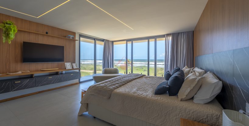 Mansão Exclusiva de Luxo à Beira-Mar em Alphaville Guarajuba