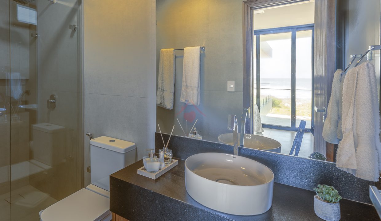 Mansão Exclusiva de Luxo à Beira-Mar em Alphaville Guarajuba-31