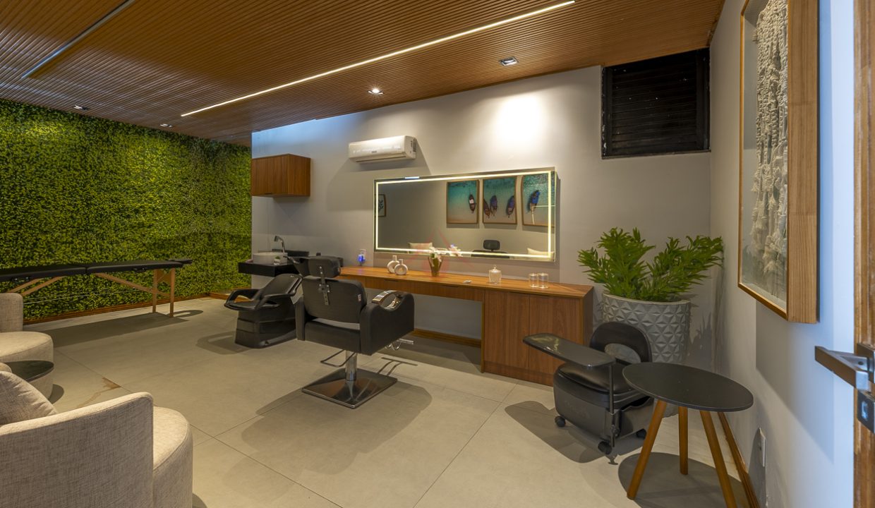 Mansão Exclusiva de Luxo à Beira-Mar em Alphaville Guarajuba-40