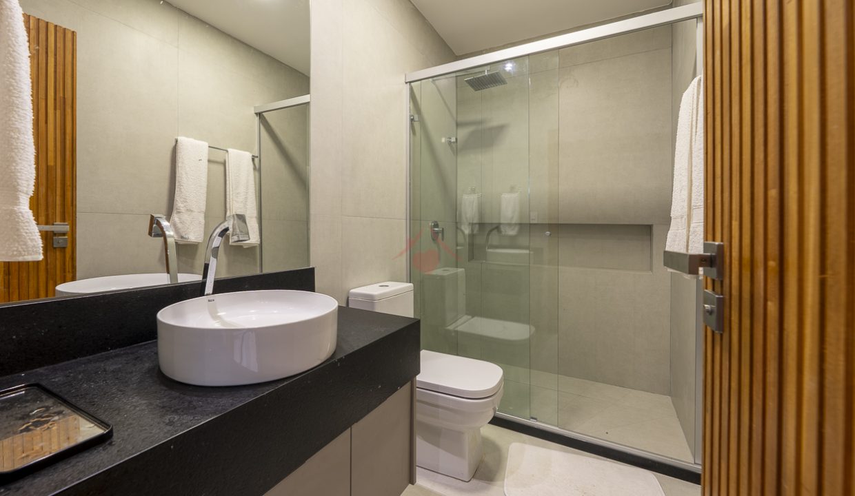 Mansão Exclusiva de Luxo à Beira-Mar em Alphaville Guarajuba-46