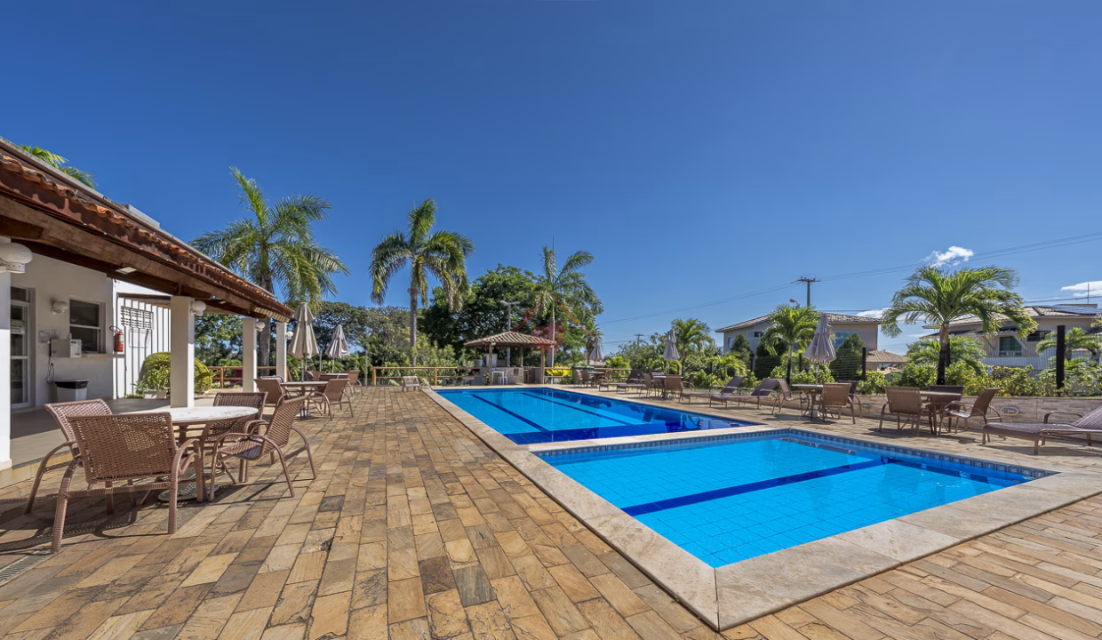 Casa ampla com piscina no condomínio Villas do Bosque-31